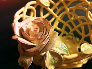 Конфетница Ваниль и розы круглая